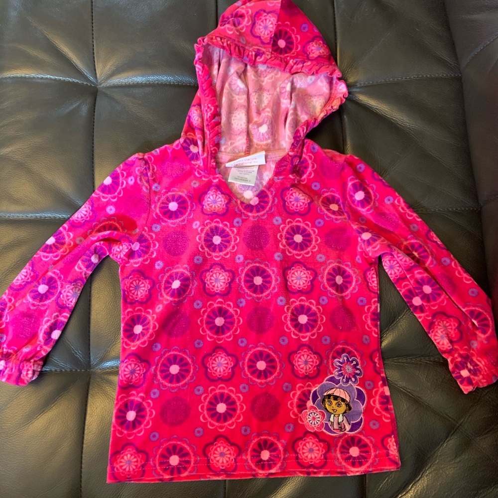 2/$15 Nickelodeon Dora the Explorer hooded sweater